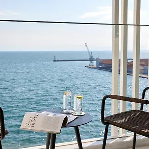 5* Hotel On - Small Luxury Of The World